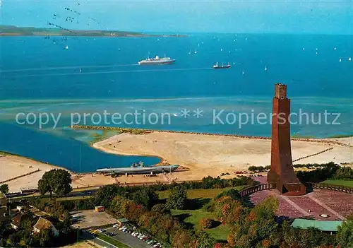 AK / Ansichtskarte Laboe Fliegeraufnahme Marien Ehrenmal U 996 technisches Museum Kat. Laboe