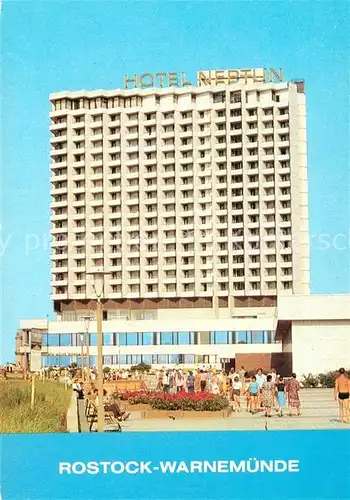 AK / Ansichtskarte Warnemuende Ostseebad Hotel Neptun Seepromenade Warnemuende Ostseebad Kat. Rostock