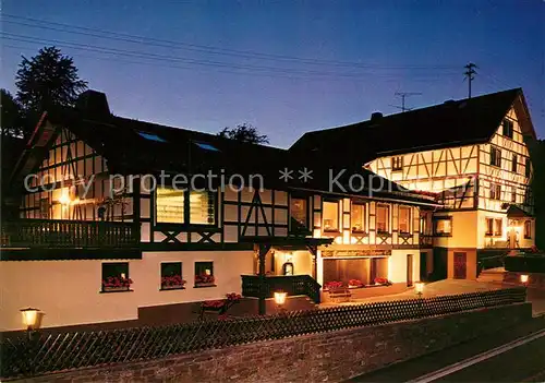 AK / Ansichtskarte Volkersbrunn Gasthaus Pension Zur Rose Nachtaufnahme Volkersbrunn Kat. Leidersbach