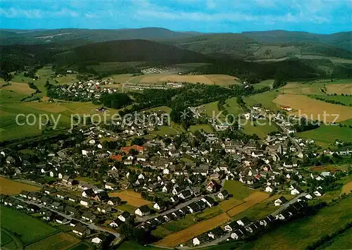 Usseln Heilklimatischer Kurort Wintersportplatz Fliegeraufnahme Usseln Kat. Willingen (Upland)