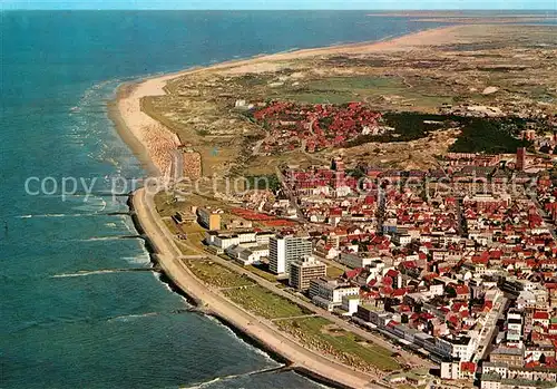 AK / Ansichtskarte Norderney Nordseebad Fliegeraufnahme mit Strand Norderney Nordseebad Kat. Norderney