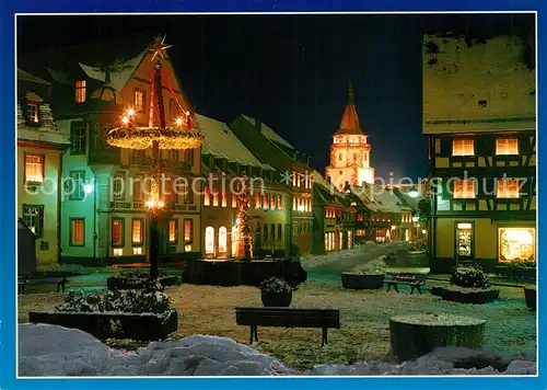 AK / Ansichtskarte Gengenbach Innenstadt Brunnen Nachtaufnahme im Winter Gengenbach Kat. Gengenbach_Schwarzwald