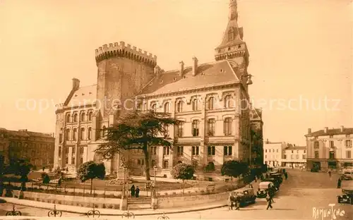 AK / Ansichtskarte Angouleme Hotel de Ville Angouleme Kat. Angouleme