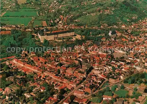 AK / Ansichtskarte Rudolstadt Stadtbild mit Schloss Heidecksburg Fliegeraufnahme Rudolstadt Kat. Rudolstadt