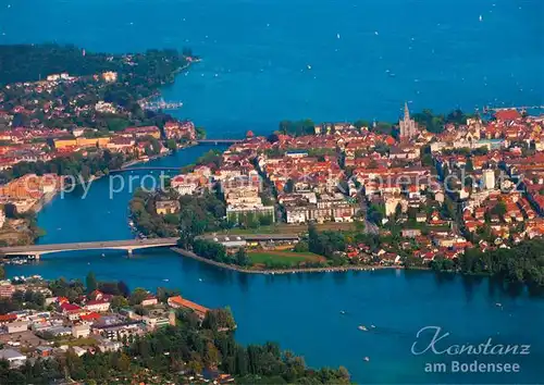 AK / Ansichtskarte Konstanz_Bodensee Rheinbruecke Altstadt Fliegeraufnahme Konstanz_Bodensee