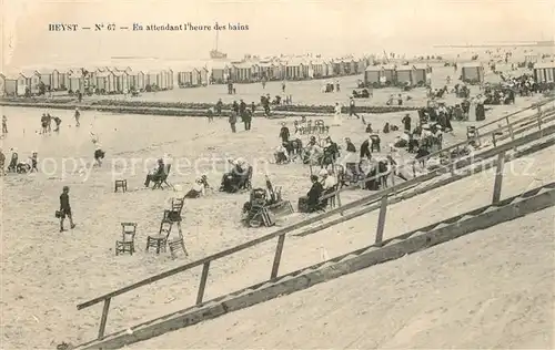 AK / Ansichtskarte Heyst sur Mer En attendant lheure des bains Heyst sur mer