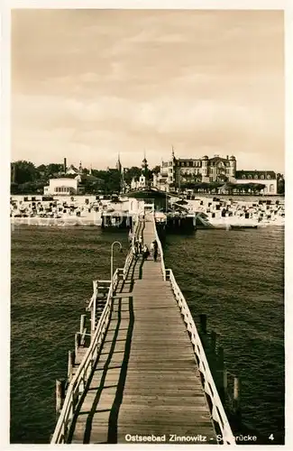 AK / Ansichtskarte Zinnowitz_Ostseebad Seebruecke Strand Zinnowitz_Ostseebad