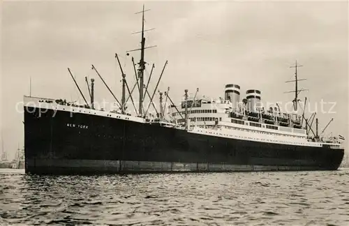 AK / Ansichtskarte Dampfer_Oceanliner D. New York Hamburg Amerika Linie Dampfer Oceanliner