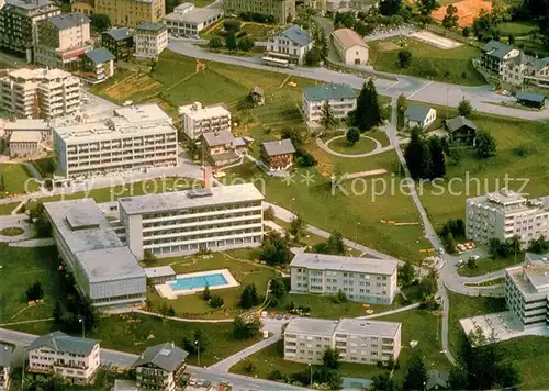 AK / Ansichtskarte Leukerbad Fliegeraufnahme Rheumaklinik  Leukerbad