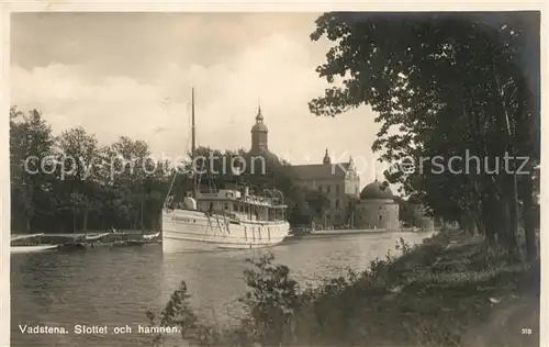 AK / Ansichtskarte Vadstena Slottet och hamnen Vadstena