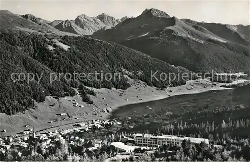 AK / Ansichtskarte Davos_GR Berghotel Schatzalp Mountainhotel mit Hochducan und Leidbachhorn Davos_GR