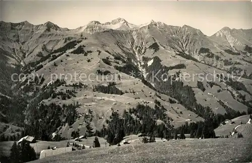 AK / Ansichtskarte Frutigen_BE Rinderwald und Ladholz b. Frutigen Niesenkette Frutigen BE