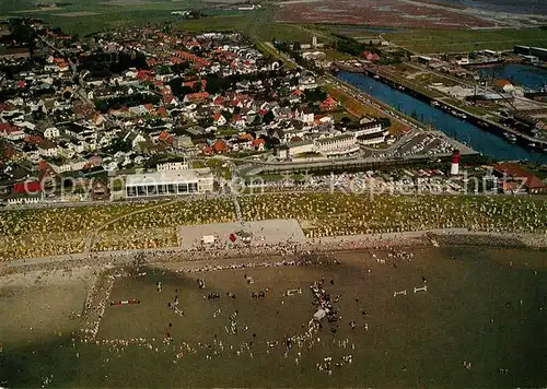 AK / Ansichtskarte Buesum_Nordseebad Fliegeraufnahme Strand Buesum_Nordseebad