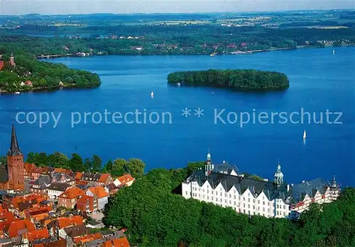 AK / Ansichtskarte Ploen_See Schloss Naturpark Holsteinische Schweiz Fliegeraufnahme Ploen_See