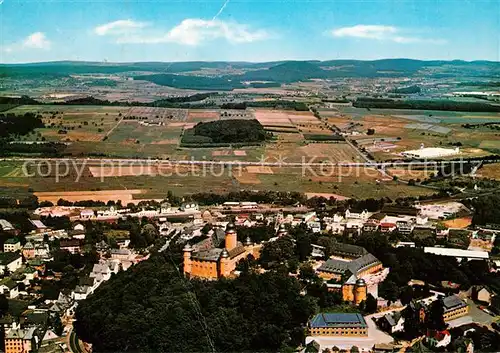 AK / Ansichtskarte Montabaur_Westerwald Fliegeraufnahme Schloss Montabaur_Westerwald