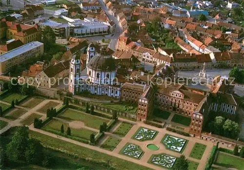 AK / Ansichtskarte Jaromerice_nad_Rokytnou Schloss Fliegeraufnahme Jaromerice_nad_Rokytnou