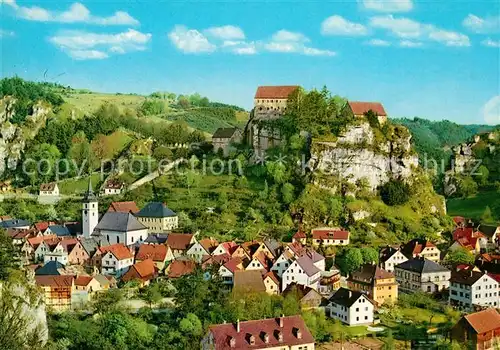 AK / Ansichtskarte Pottenstein_Oberfranken Ansicht mit 1000jaehriger Burg Naturpark Fraenkische Schweiz Pottenstein_Oberfranken