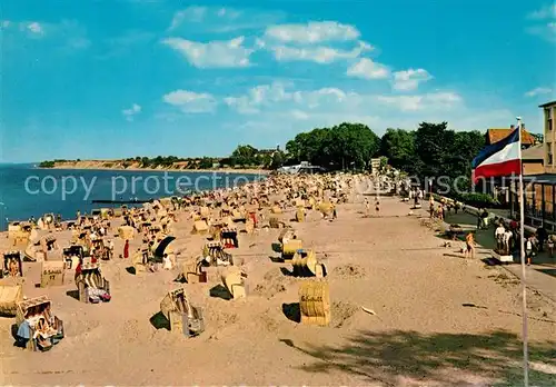 AK / Ansichtskarte Niendorf_Ostseebad Strand Niendorf_Ostseebad