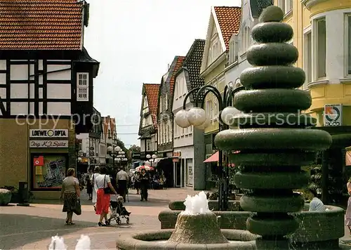 AK / Ansichtskarte Luebbecke_Westfalen Brunnen Fussgaengerzone Luebbecke_Westfalen