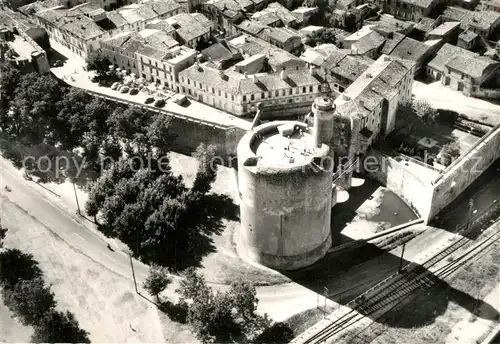 AK / Ansichtskarte Aigues Mortes_Gard Vue aerienne sur la Tour de Constance Aigues Mortes Gard