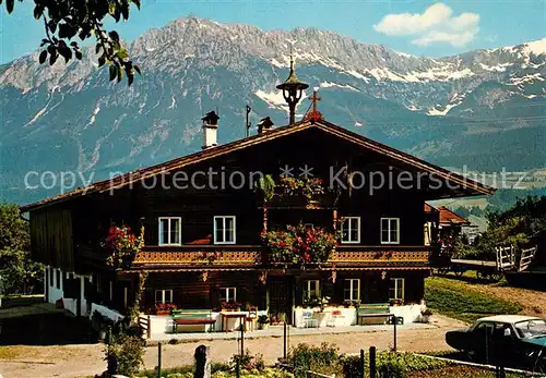 AK / Ansichtskarte Wilder_Kaiser Alt Tiroler Bauernhaus Wilder Kaiser