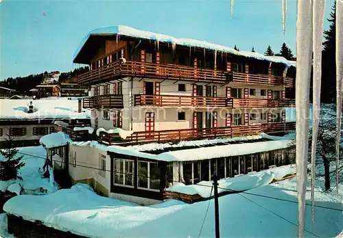 AK / Ansichtskarte Megeve Hotel Restaurant Le Coq de Bruyere Megeve