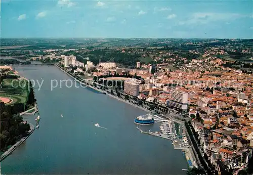 AK / Ansichtskarte Vichy_Allier Fliegeraufnahme Reine des Villes d`eaux Vichy Allier