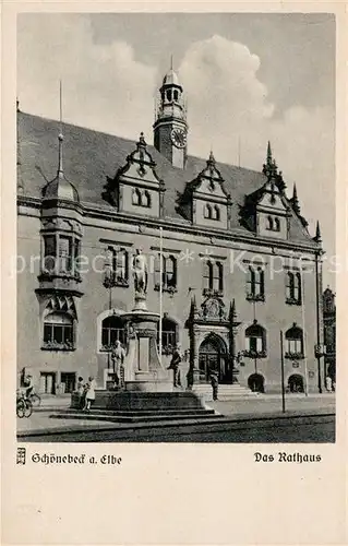 AK / Ansichtskarte Schoenebeck_Elbe Rathaus Brunnen Schoenebeck Elbe