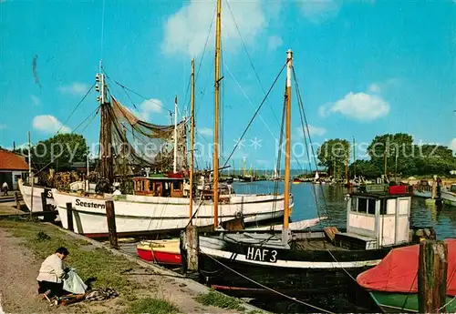 AK / Ansichtskarte Niendorf_Ostseebad Hafen Niendorf_Ostseebad