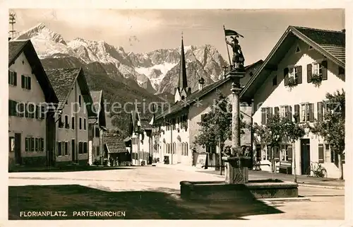 AK / Ansichtskarte Partenkirchen Floriansplatz Partenkirchen