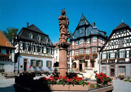 AK / Ansichtskarte Heppenheim_Bergstrasse Marktplatz Brunnen Fachwerkhaeuser Altstadt Heppenheim_Bergstrasse