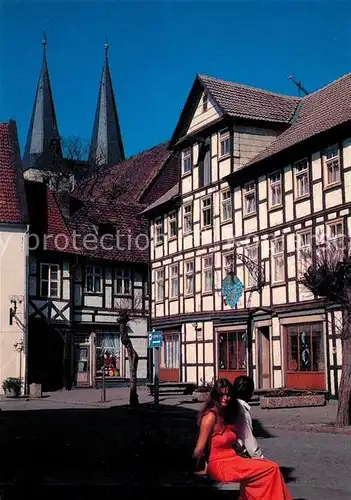 AK / Ansichtskarte Osterwieck Fachwerkhaeuser Markt Stephaniekirche Osterwieck