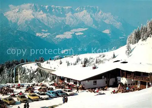 AK / Ansichtskarte Berchtesgaden Berggaststaette Oberahornkaser mit Untersberg im Winter Alpenpanorama Berchtesgaden