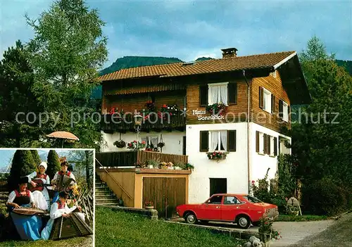 AK / Ansichtskarte Egg_Bregenzerwald Haus Sonnblick Hausmusik Trachten Egg_Bregenzerwald