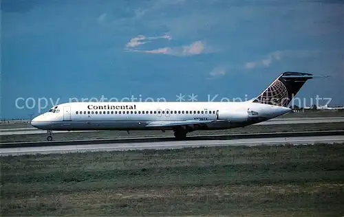 AK / Ansichtskarte Flugzeuge_Zivil Continental Airlines McDonnell Douglas DC 9 32 N538TX MSN 47218 Flugzeuge Zivil