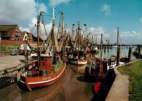 AK / Ansichtskarte Greetsiel Hafen Greetsiel