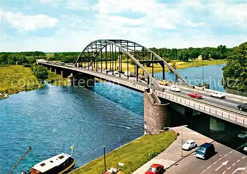 AK / Ansichtskarte Deventer Wilhelminabrug met Ijssel Deventer