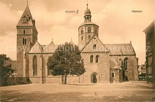 AK / Ansichtskarte Hameln_Weser Muenster Hameln Weser