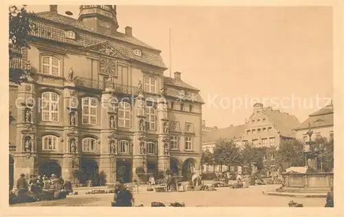 AK / Ansichtskarte Lueneburg Rathaus Brunnen Heinrich Heine Haus Lueneburg