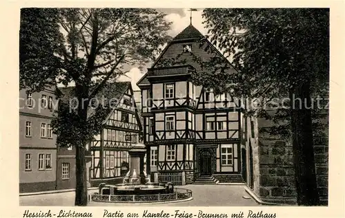 AK / Ansichtskarte Hessisch_Lichtenau Partie am Kanzler Feige Brunnen mit Rathaus Fachwerkhaus Hessisch Lichtenau