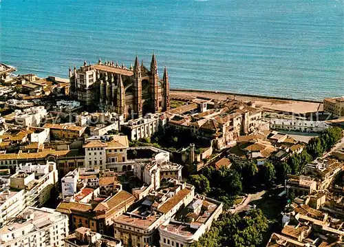 AK / Ansichtskarte Palma_de_Mallorca Fliegeraufnahme Kathedrale Palma_de_Mallorca