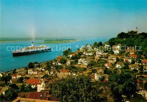 AK / Ansichtskarte Blankenese Queen Elizabeth 2 passiert den Suellberg Elbe Blankenese