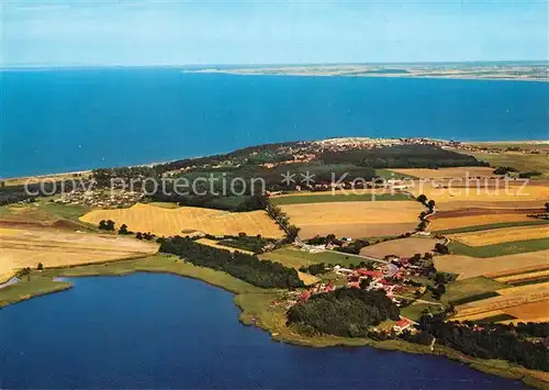 AK / Ansichtskarte Hohwacht_Ostseebad Hassberg Fliegeraufnahme Hohwacht_Ostseebad