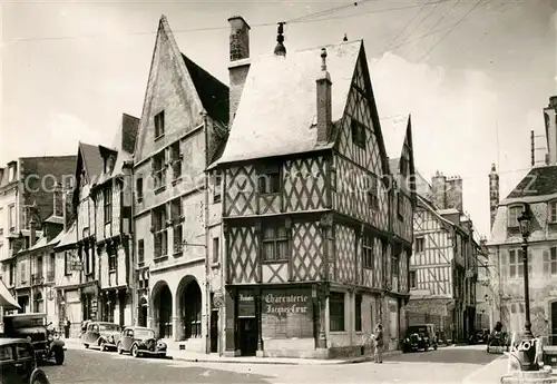 AK / Ansichtskarte Bourges Maisons du XVI rue Pellevoisin Bourges