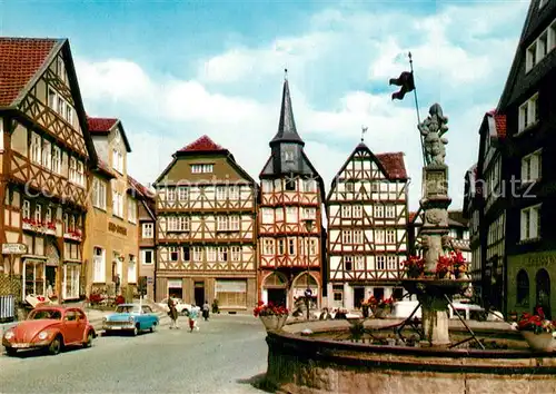 AK / Ansichtskarte Fritzlar Marktplatz Rolandsbrunnen Fritzlar