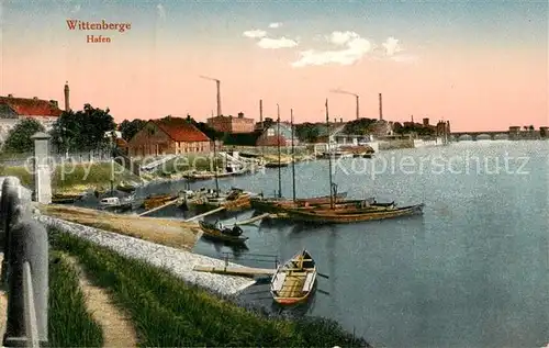 AK / Ansichtskarte Wittenberge_Prignitz Partie am Hafen Wittenberge Prignitz