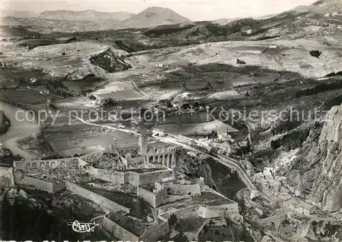 AK / Ansichtskarte Sisteron Fliegeraufnahme Citadelle Faubourg da la Baume Sisteron