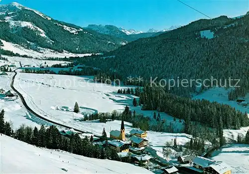 AK / Ansichtskarte Balderschwang mit Riedberger Horn Besler Krazer und Maedelegabel Balderschwang