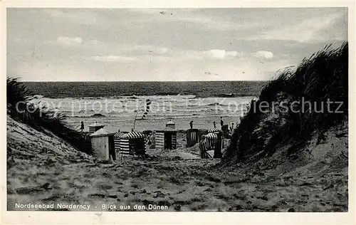 AK / Ansichtskarte Norderney_Nordseebad Blick aus den Duenen Strand Norderney_Nordseebad