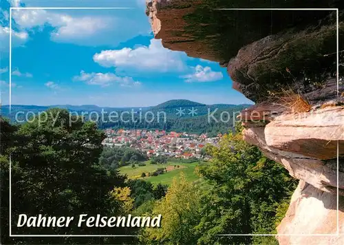 AK / Ansichtskarte Dahn Felsenland Blick vom Tanstein auf die Stadt Dahn